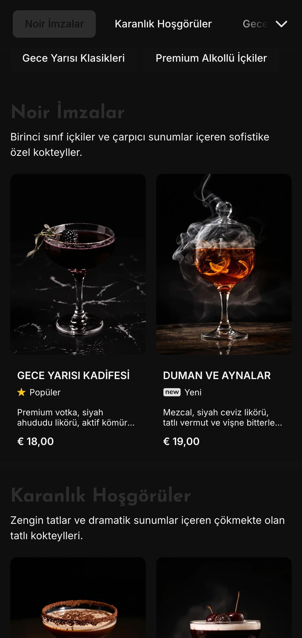 Çağdaş kokteyl salonları ve gece kulüpleri için yüksek kontrastlı öğeler ve cesur tipografi içeren şık, karanlık bir tasarım.