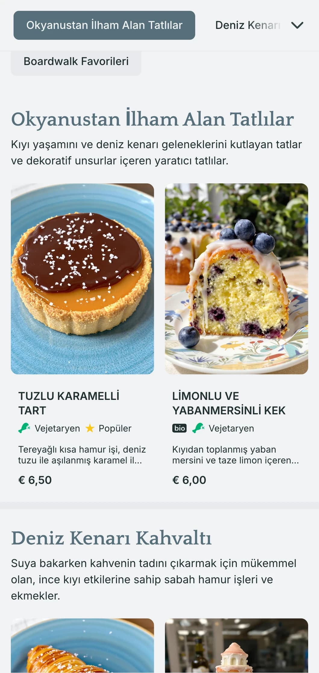 Kıyı mavisi tonları ve havadar tipografisi ile deniz kenarındaki fırınlar ve sahil kasabası kafeleri için mükemmel, denizden ilham alan taze bir fırın menüsü tasarımı.