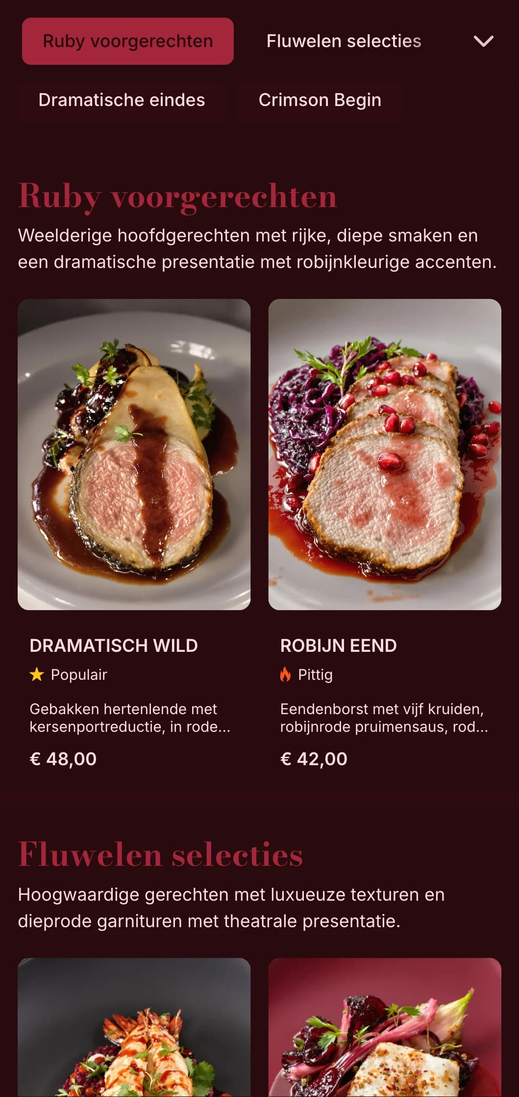Rijk, dramatisch dinerconcept met dieprode tinten en weelderige texturen die een theatrale culinaire ervaring creëren.