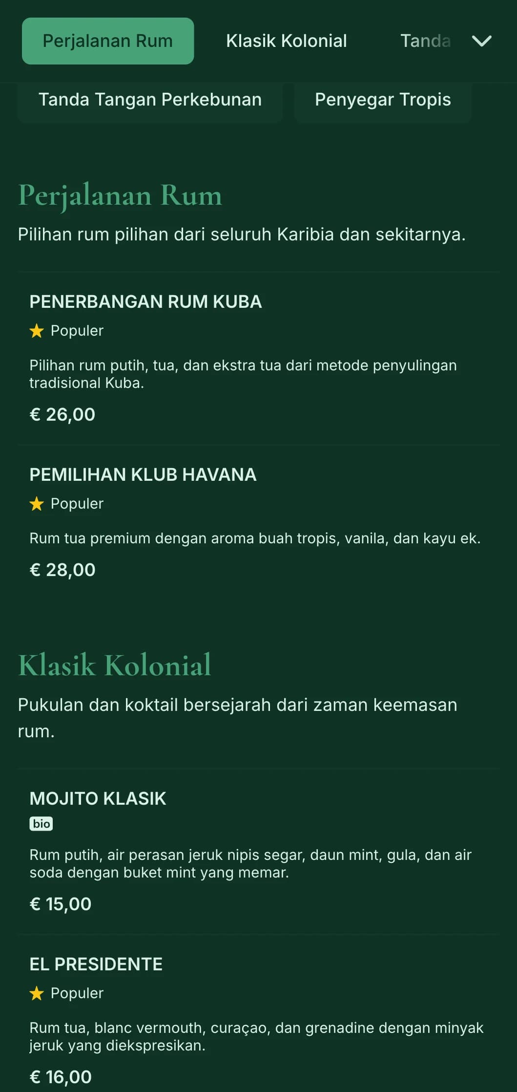 Desain hijau yang kaya dengan elemen historis Karibia untuk bar yang berfokus pada rum.