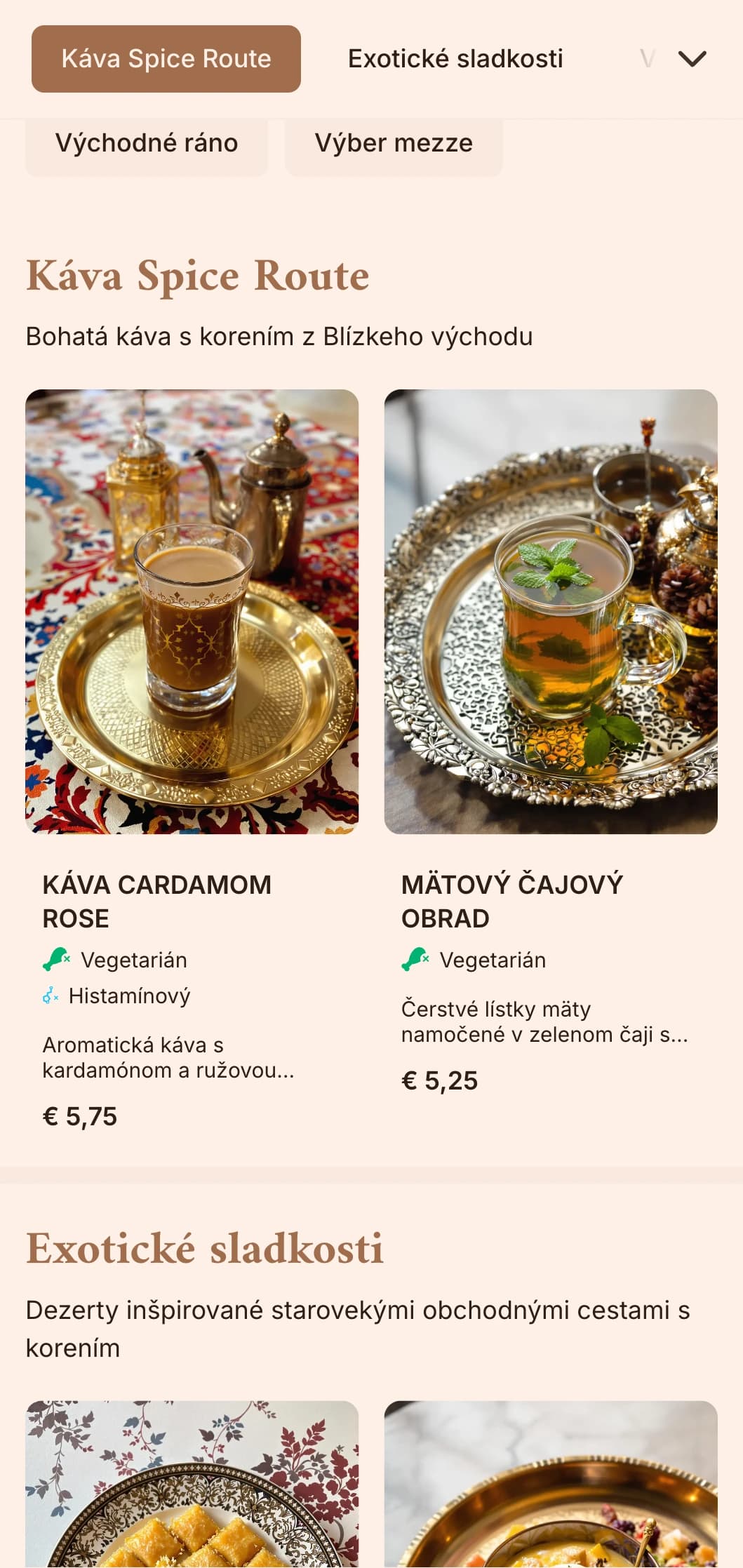 Sýto hnedý dizajn s prvkami Blízkeho východu pre špecializované kaviarne a etnické kaviarne.