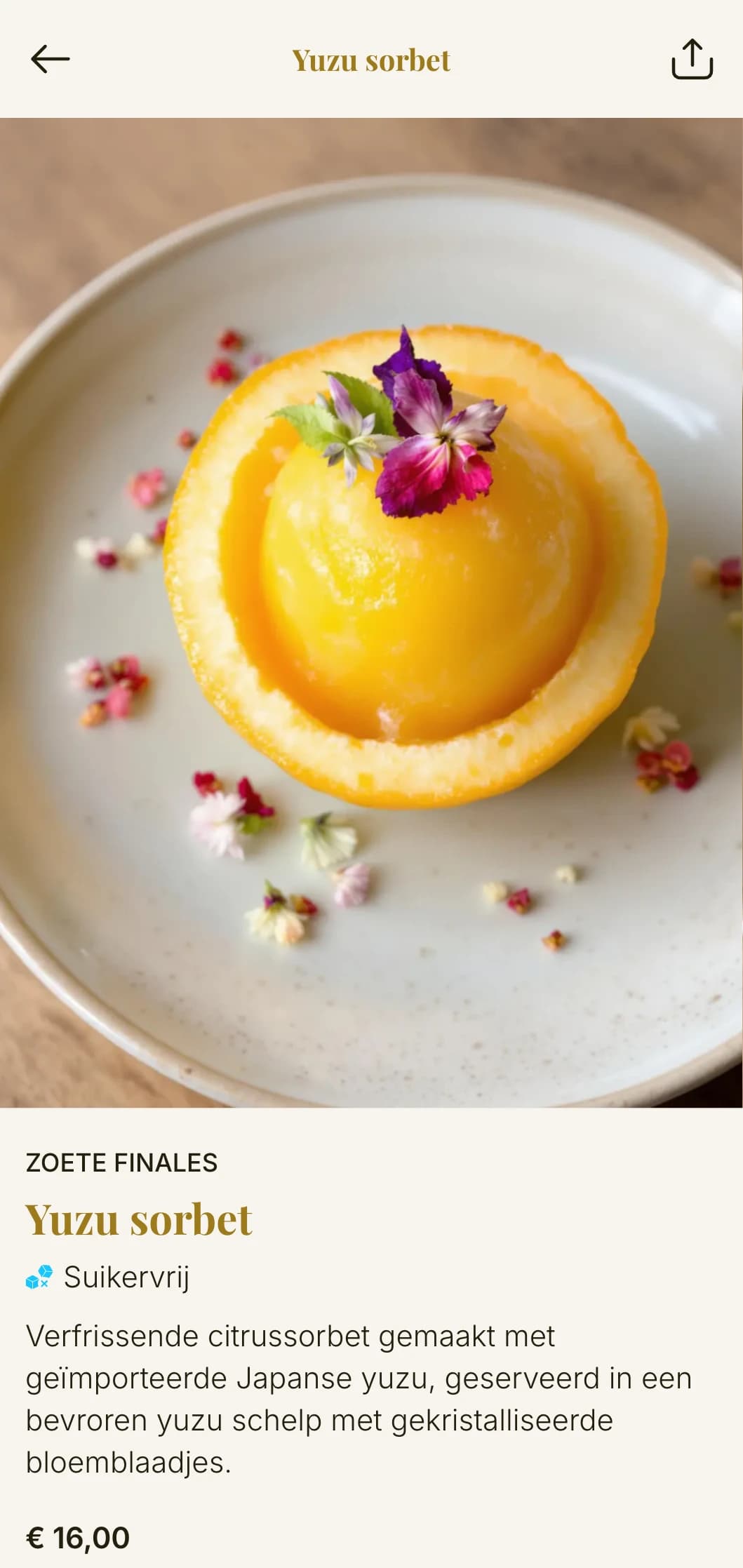 Verfijnde Japanse eetervaring met klassieke elegantie, met delicate schreefloze typografie en kersenbloesemaccenten tegen een zachte crèmekleurige achtergrond.