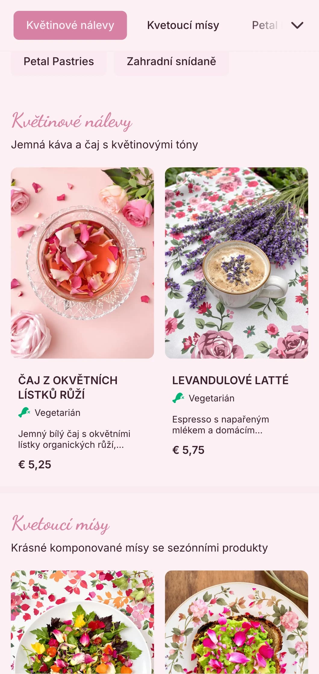 Romantický růžový design s květinovými prvky pro zahradní čajovny a ženské kavárny.