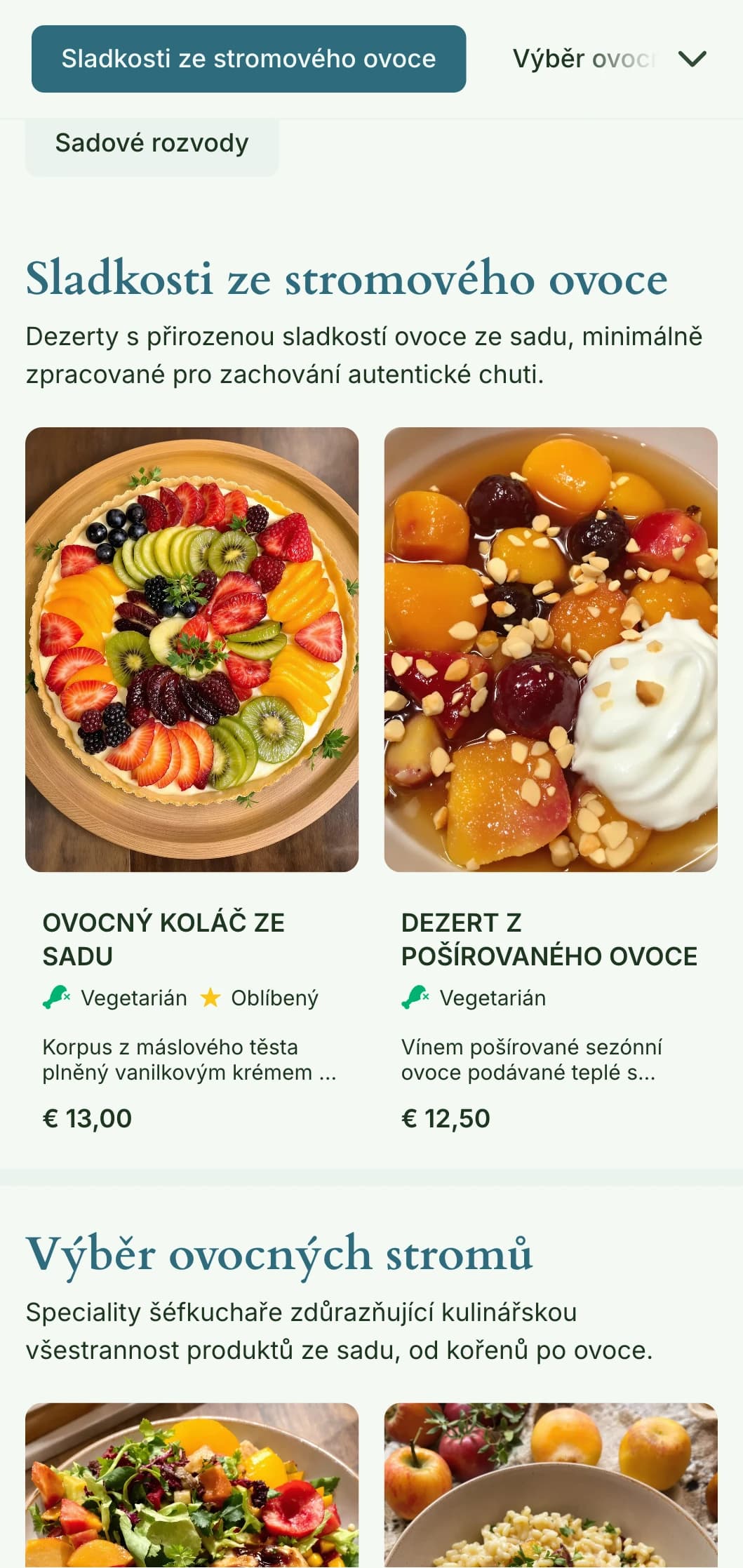 Ovocný, sadem inspirovaný design poledního menu se sezónními prvky a přírodní hojností, ideální pro restaurace, které používají ovoce ze stromů a produkty ze sadů.