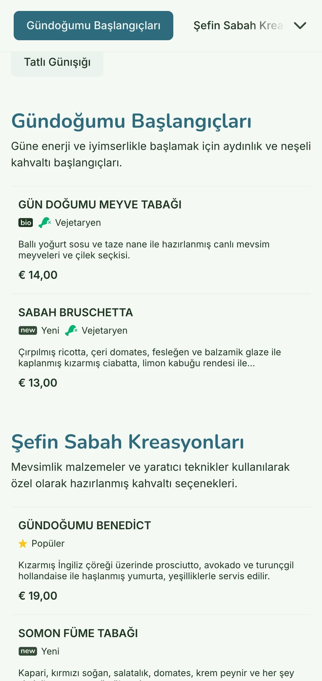 Rahat ama rafine bir bistro ortamında taze, renkli malzemeler içeren aydınlık, neşeli kahvaltı menüsü.