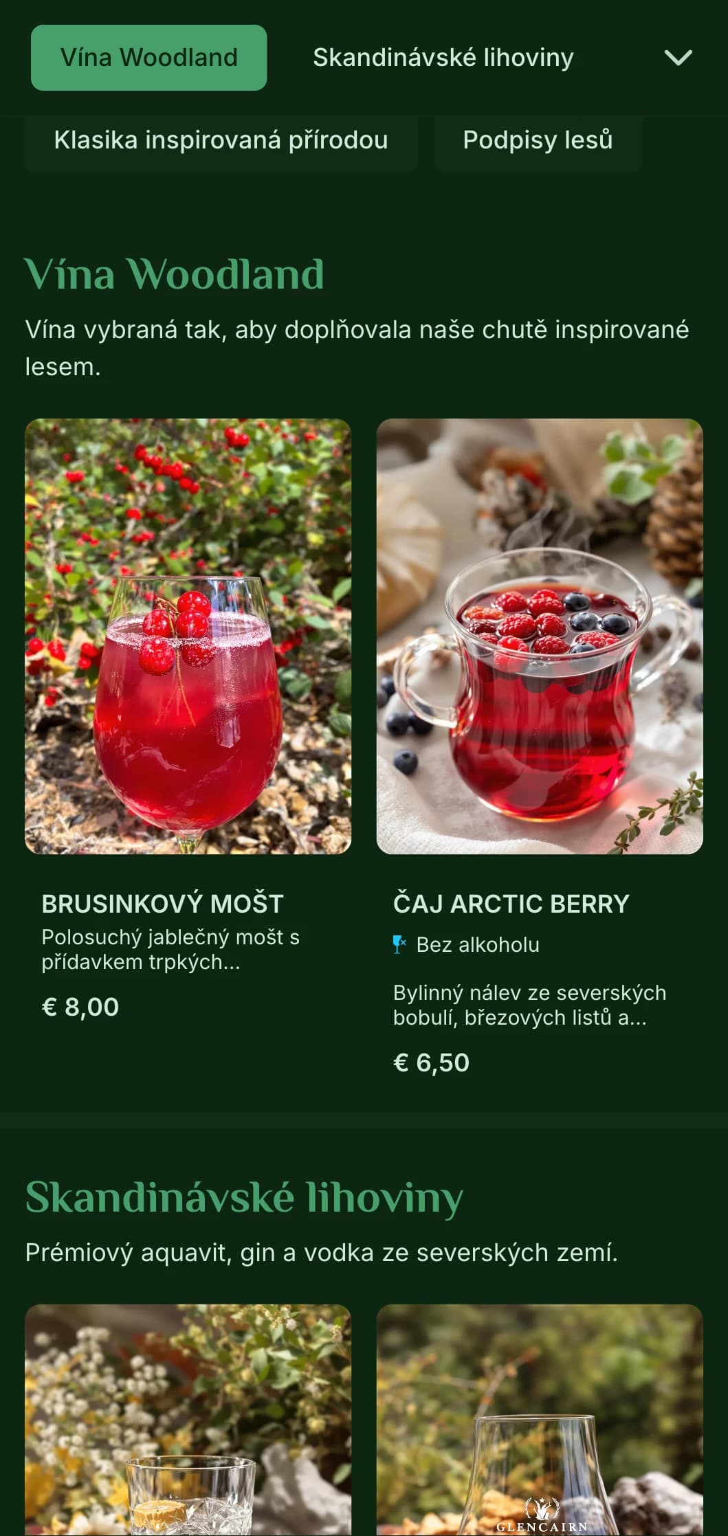 Sytě zelený design inspirovaný skandinávskými lesy pro bary s přírodní tematikou.