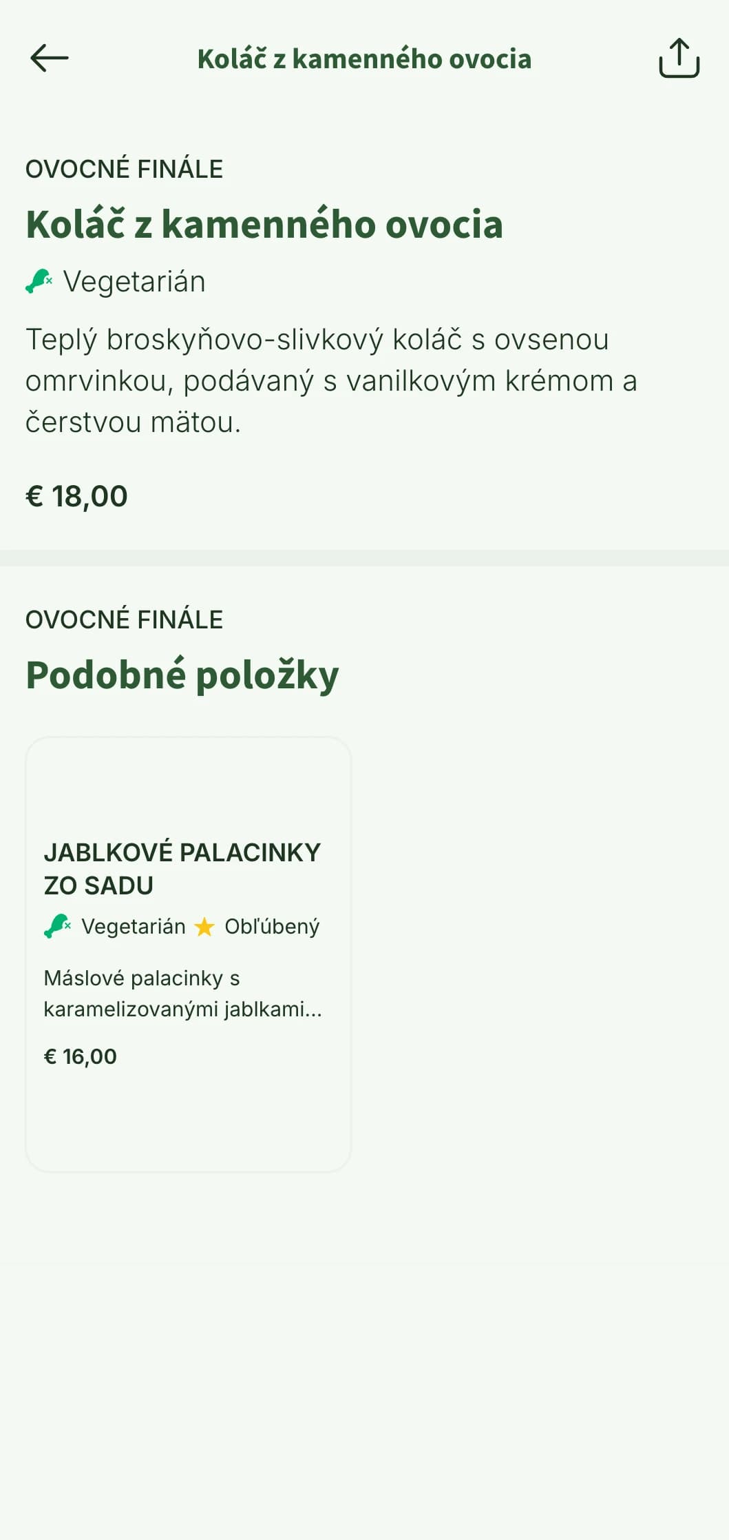 Čerstvé ranné výbery z farmy s ovocím zo sadu a remeselnými prísadami v rustikálnej, príjemnej prezentácii.