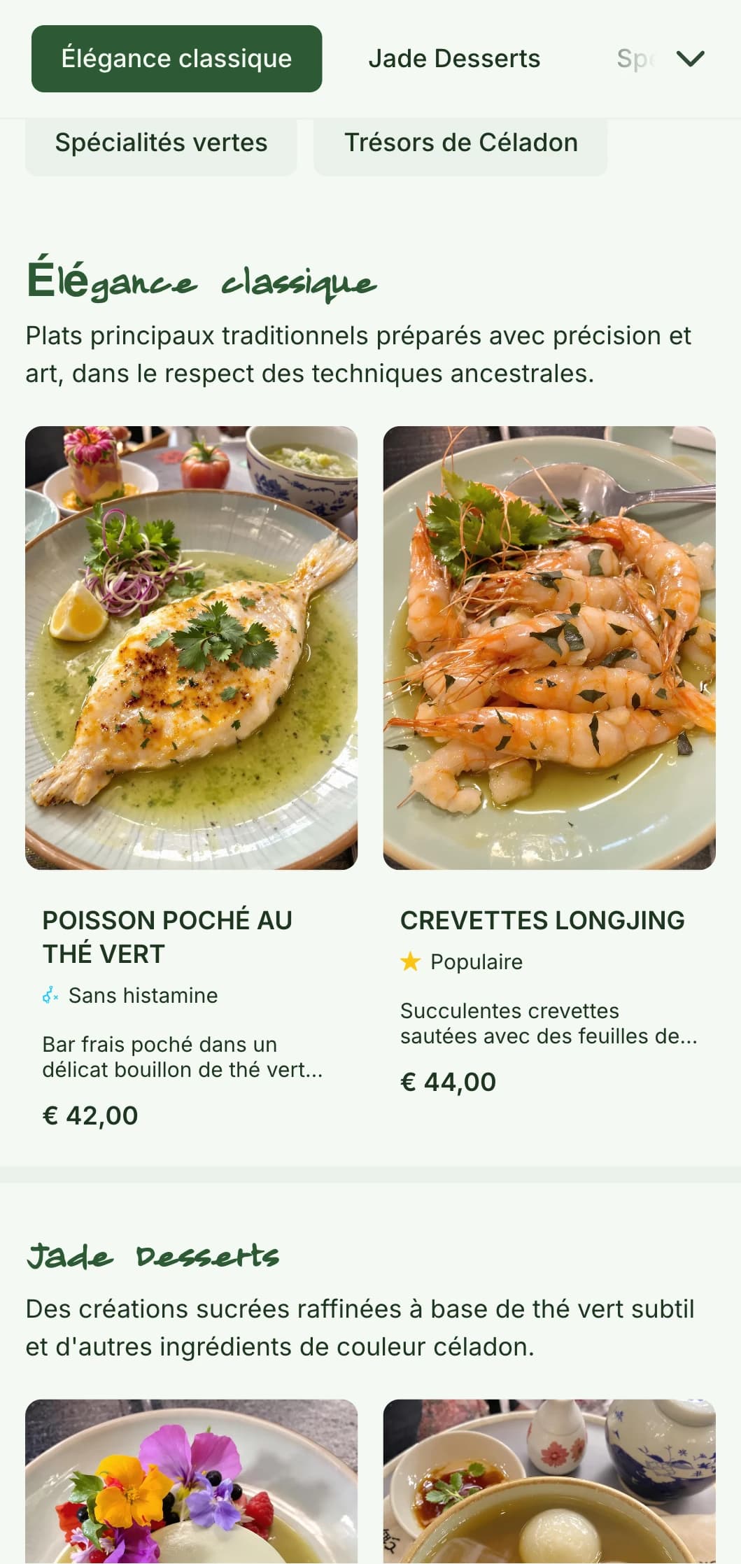 Menu chinois raffiné inspiré de la poterie céladon, avec des motifs élégants pour des expériences gastronomiques sophistiquées.